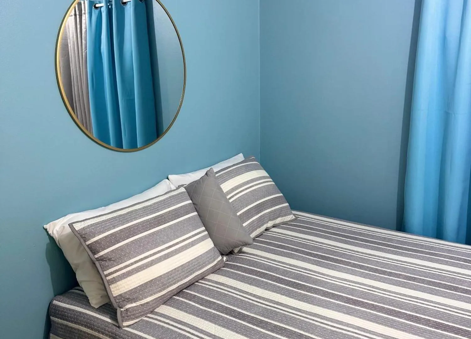 Chelsea Bliss Apartment Kingston